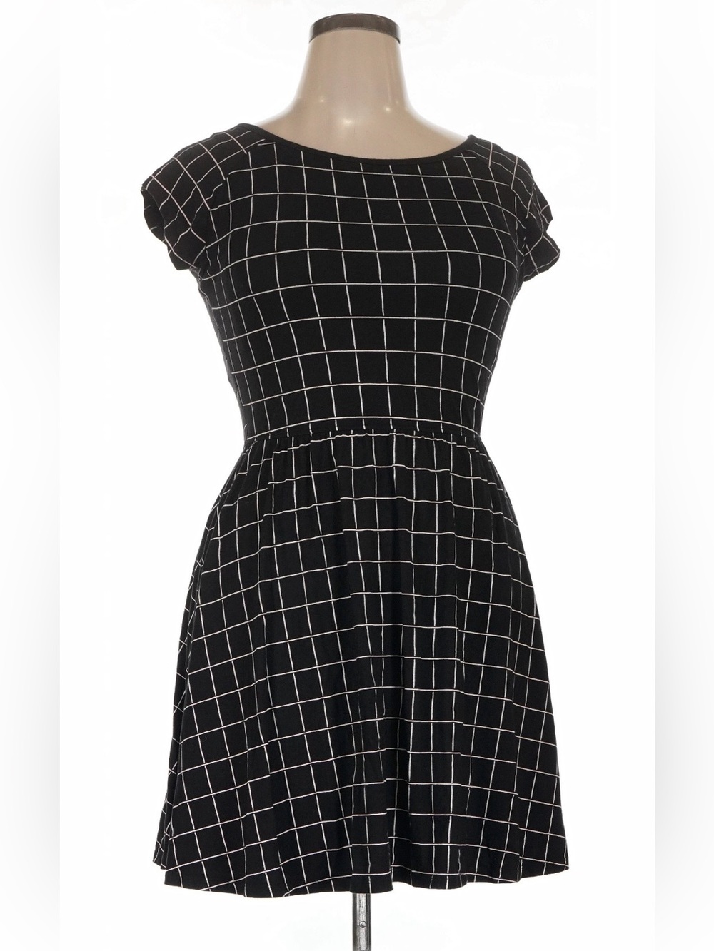 Uniqlo Women's  Bra Dress Black with Grid pattern, short sleeves Sz L (juniors)